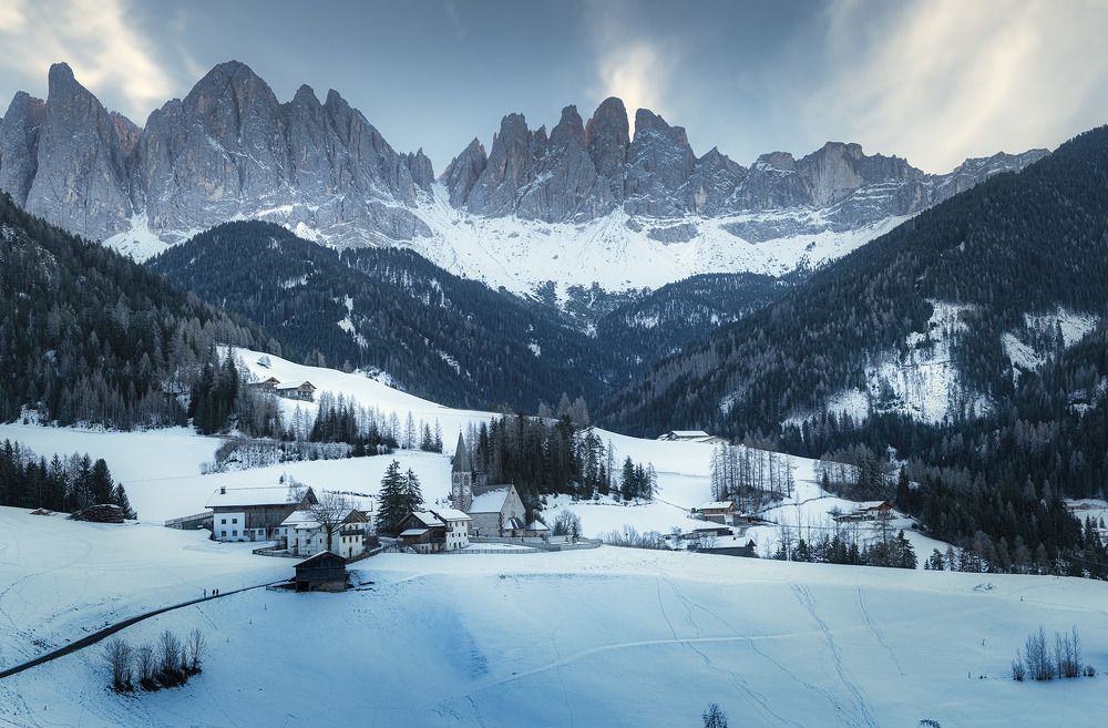 Photograph by Zavaydin Zavaydinov