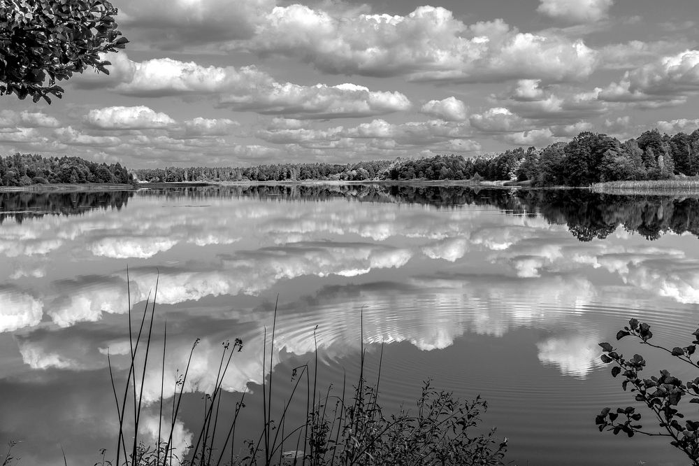 Облака в реке