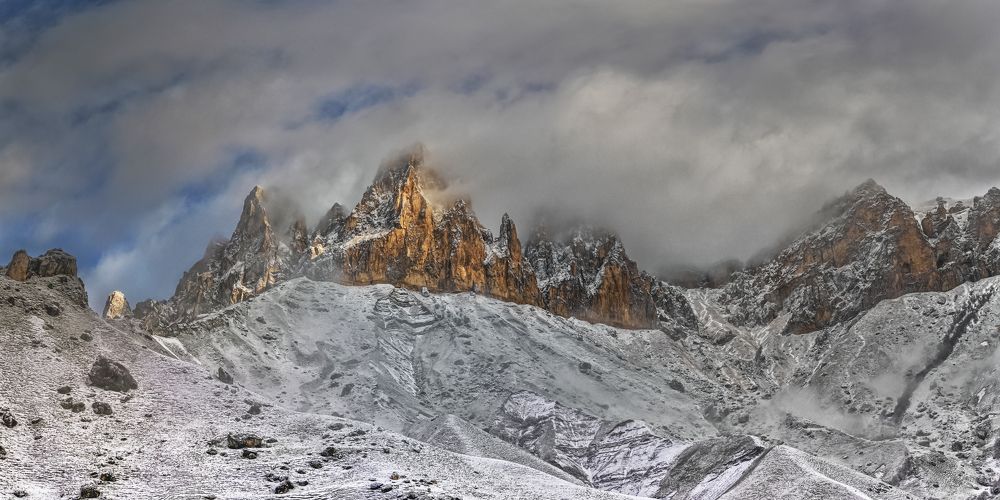 В объятии облаков