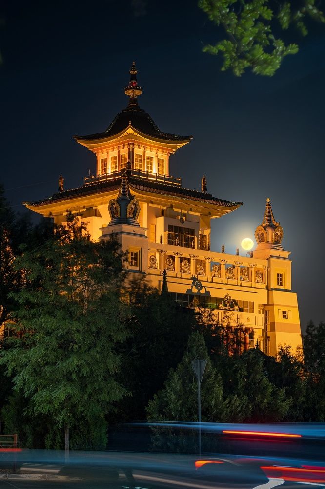 Photograph by Olga Semisotova