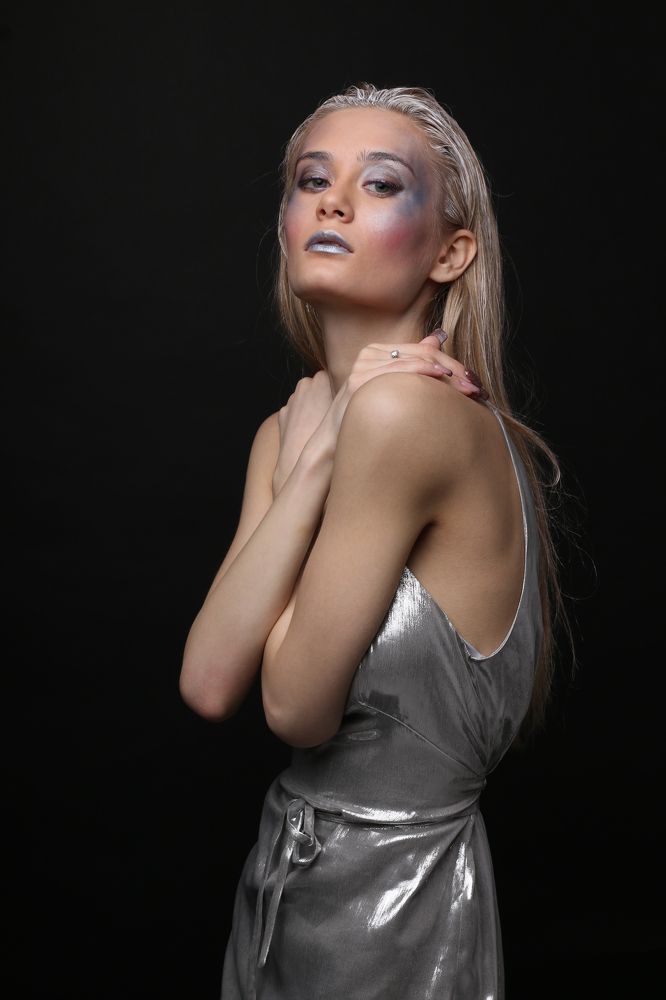 Холодная леди.