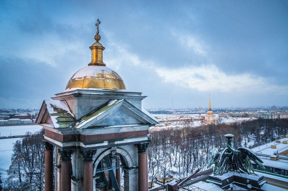 С высоты Исаакиевского собора