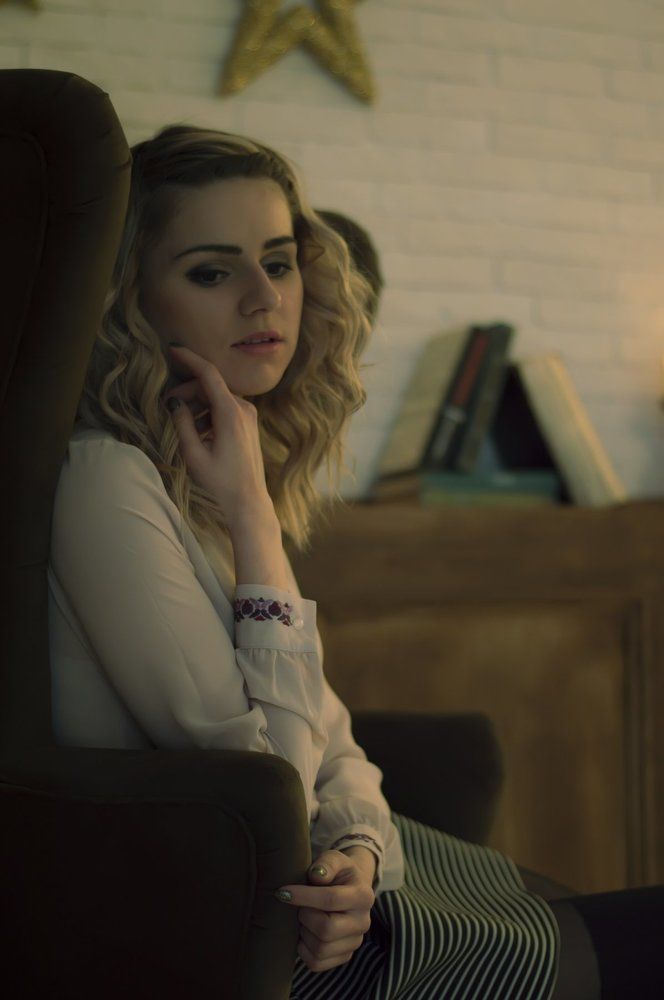 в раздумиях