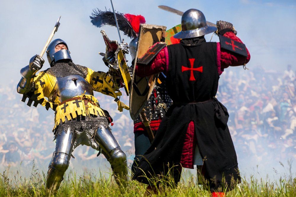 И тут они сошлись...