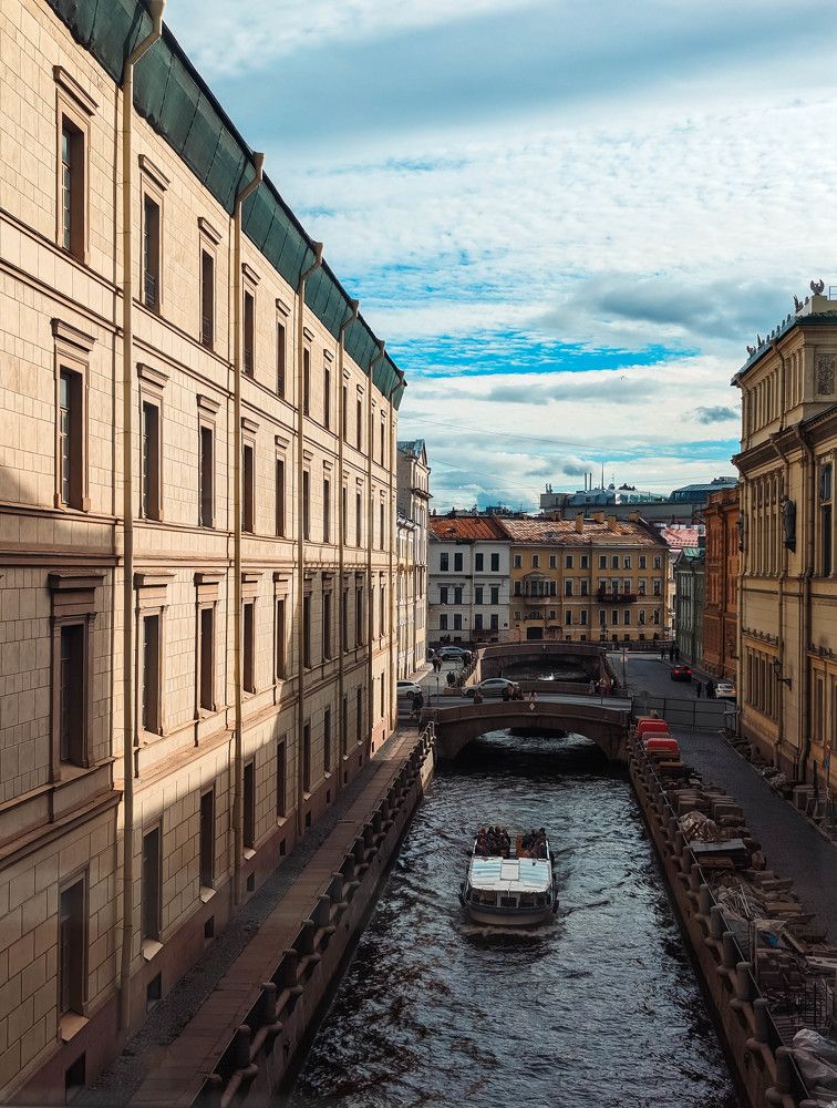 Фотография автора Евгений Петросян