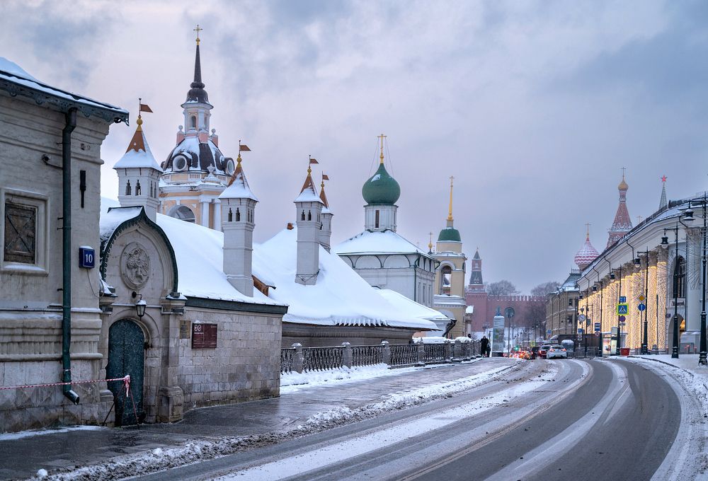 Варварка, ранние сумерки
