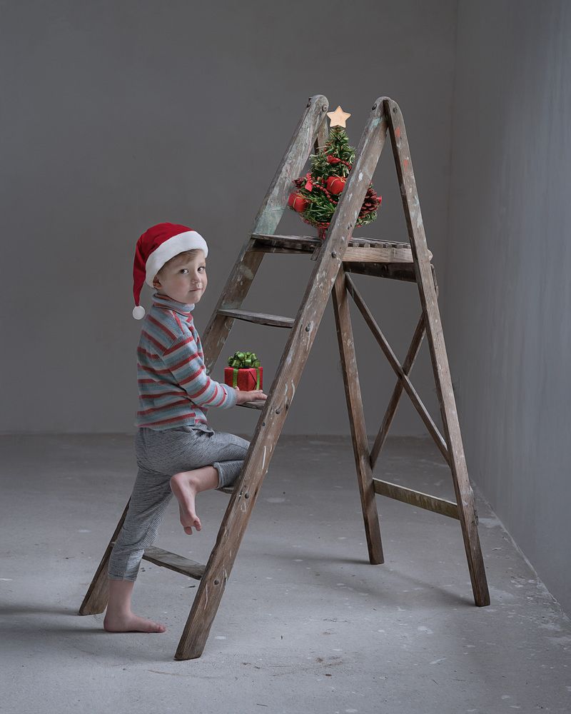 Photograph by LYUDMYLA POKRYSHEN