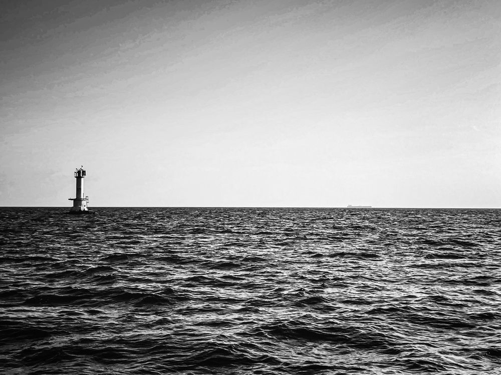 Одиночество и бесконечность