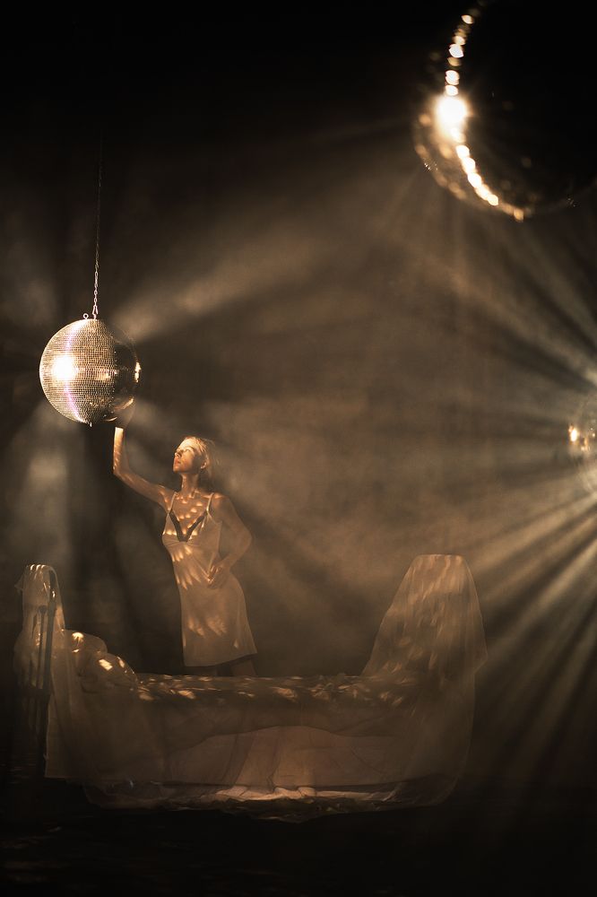 Photograph by Igor Reno