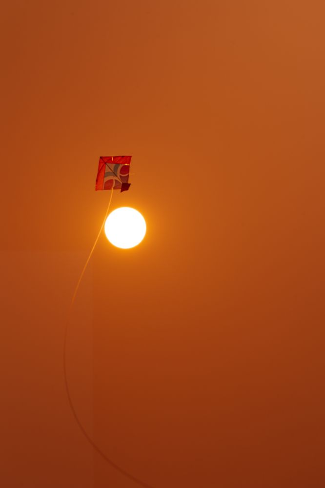 A Kite's Journey to the Sun