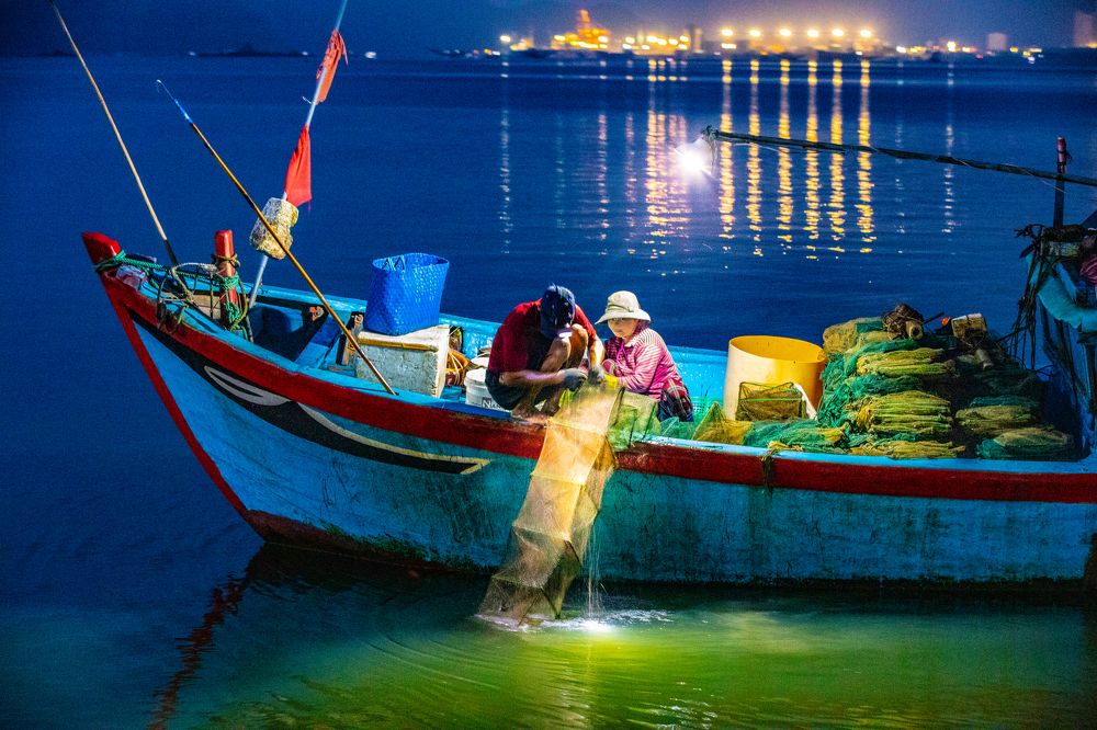 Photograph by Nguyen Luu Ton