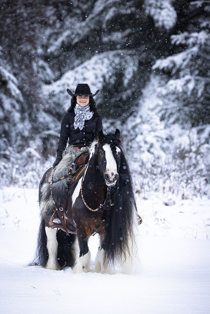 frosted trails and cowgirl tales