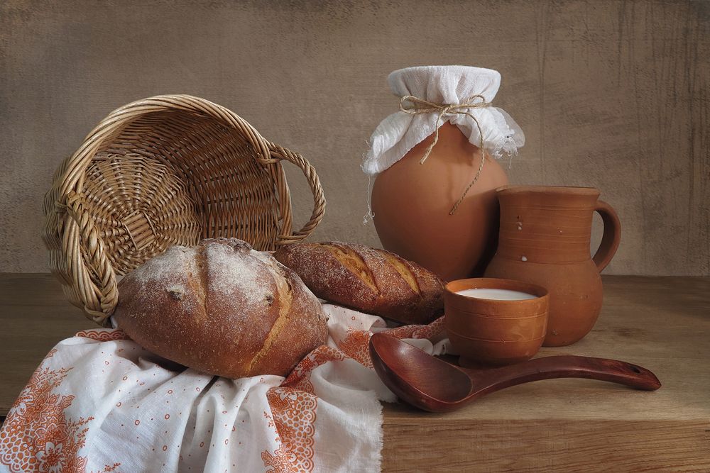 Хлеб и молоко