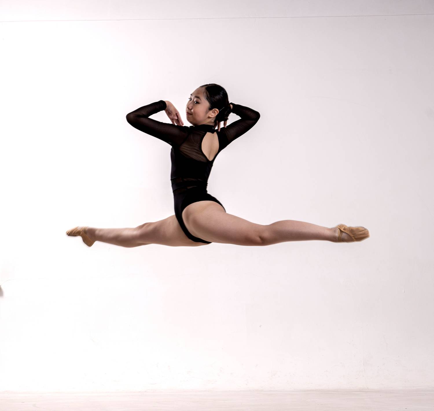 Photo #11667785