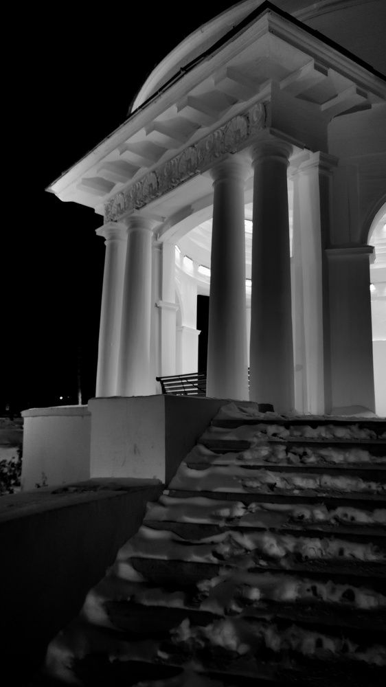 Центральная ротонда Александровского сада