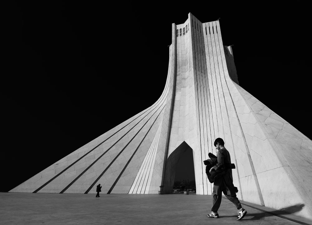 Фотография автора Salar Charmi