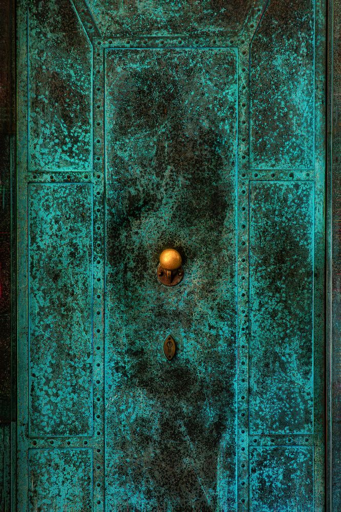 Тень алхимика