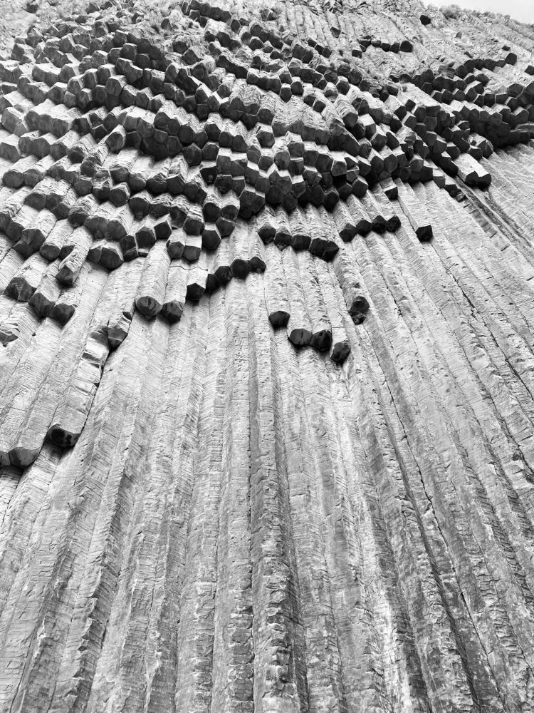 Симфония камней