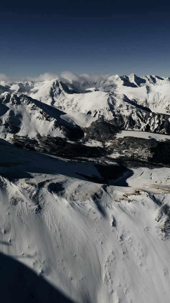 Фотография автора Илья Исаев