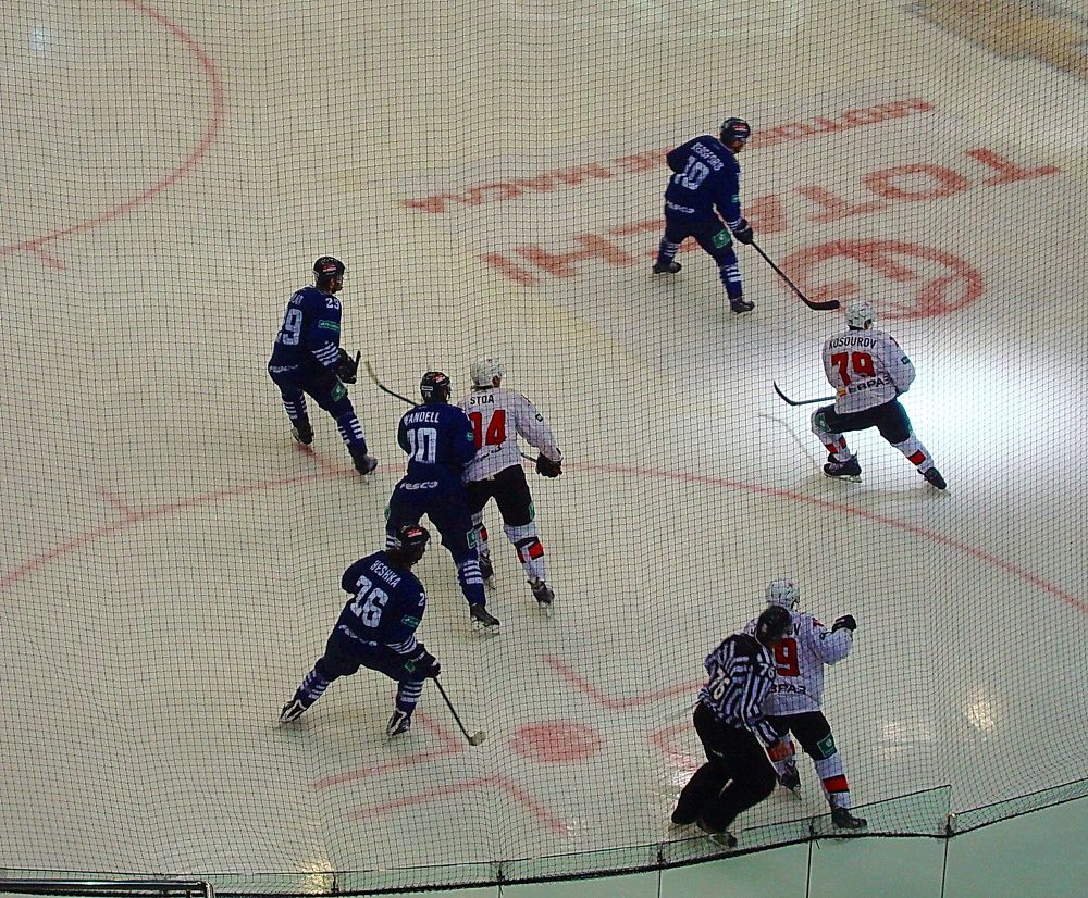 Фотография автора АЛЕКСАНДР ЦЫГЕЛЬНЮК