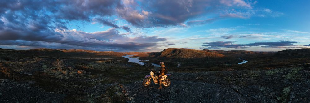 Photograph by ЕВГЕНИЙ СКАЛОЗУБОВ