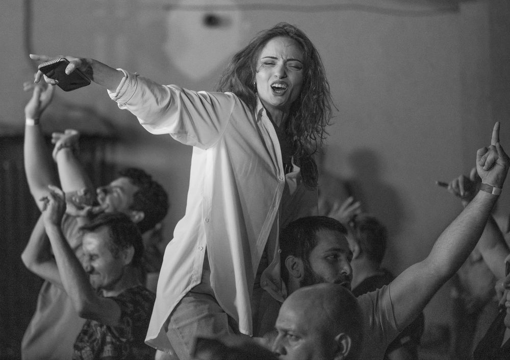 В фанатском секторе