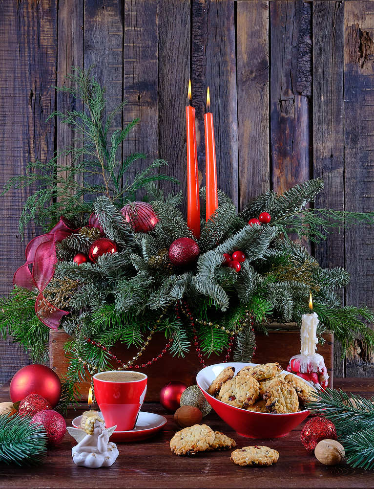 Наюрморт с красными свечами