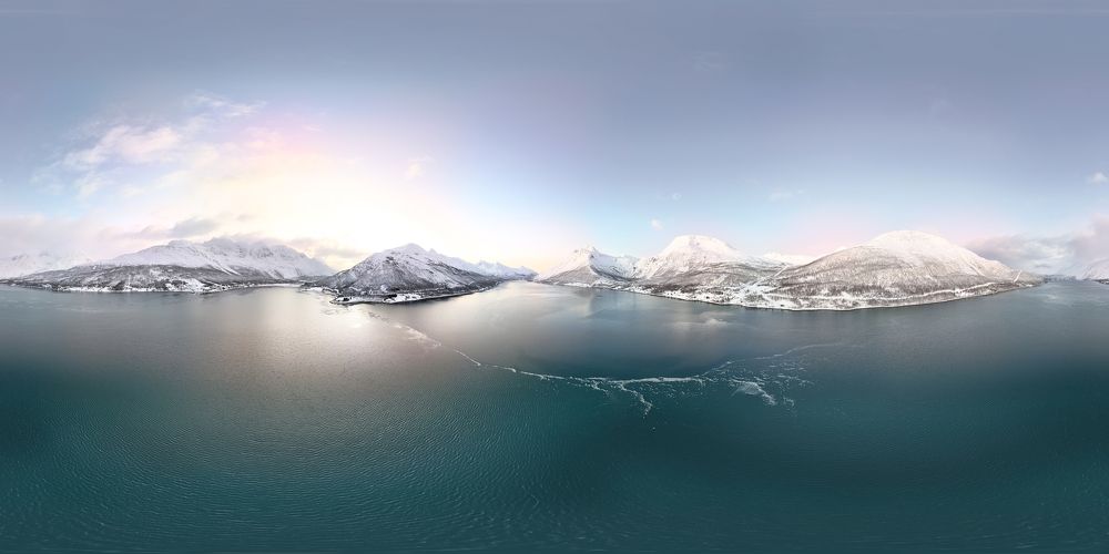 Photograph by Sebastian Brög