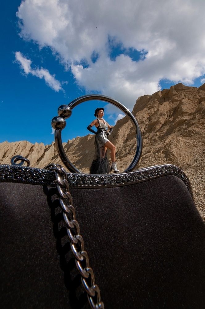 Photograph by Alexandre Dpari