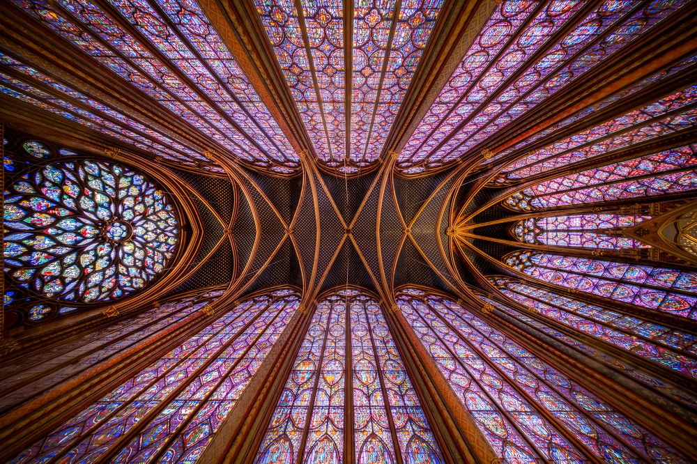 La Sainte-Chapelle: A Symphony of Light and Color