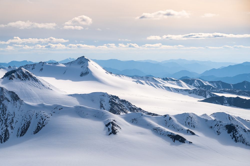 Photograph by Evgeniy Khilkevitch