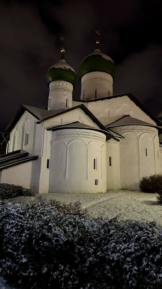 Photograph by Svetlana Kovalchuk