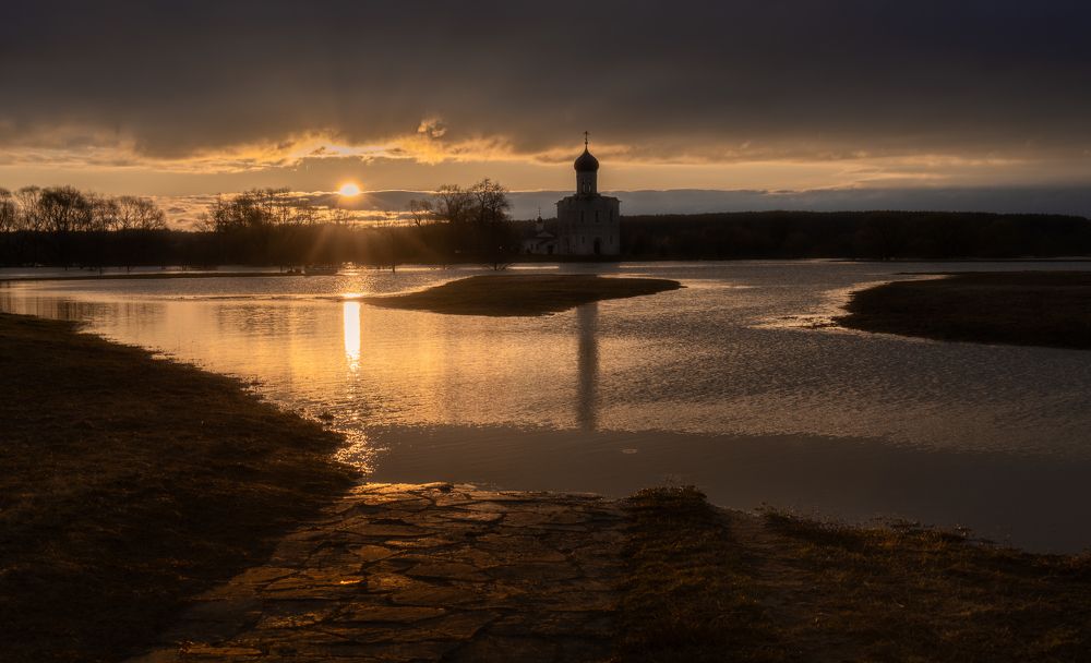 Photograph by Aleksandr Ilyin