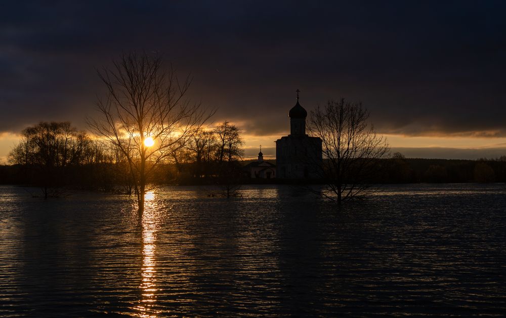 Photograph by Aleksandr Ilyin