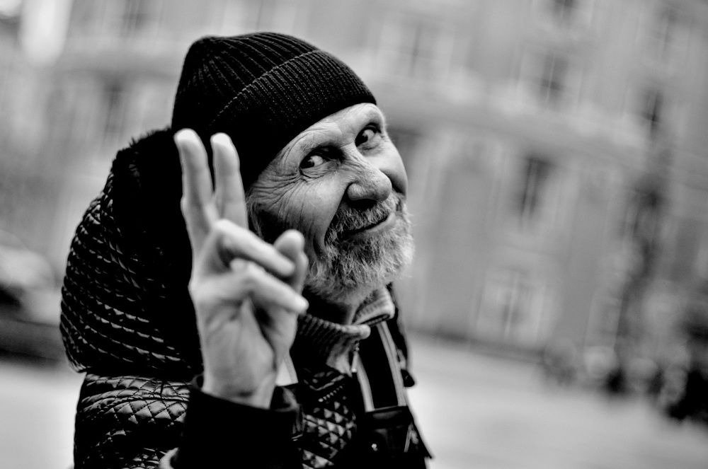 Весельчак. (Funny guy).