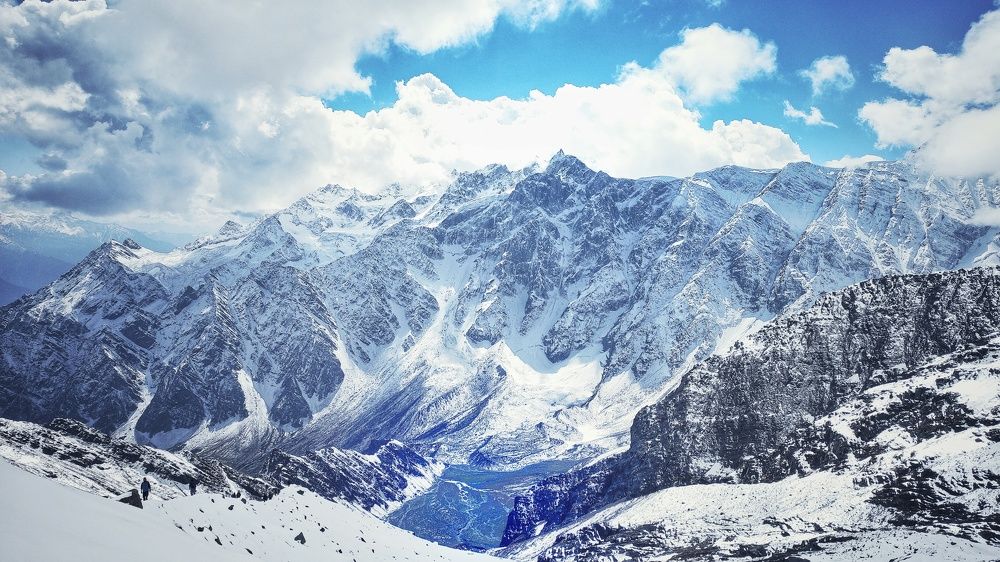 Snow mountain landscape.