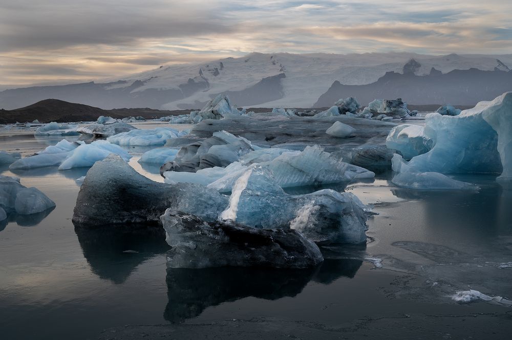 Photograph by MAREVI DENAXA