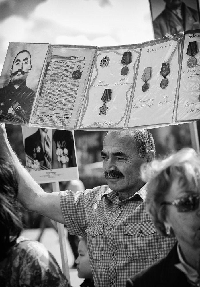 Из серии «Бессмертный полк». «Боевые награды деда».