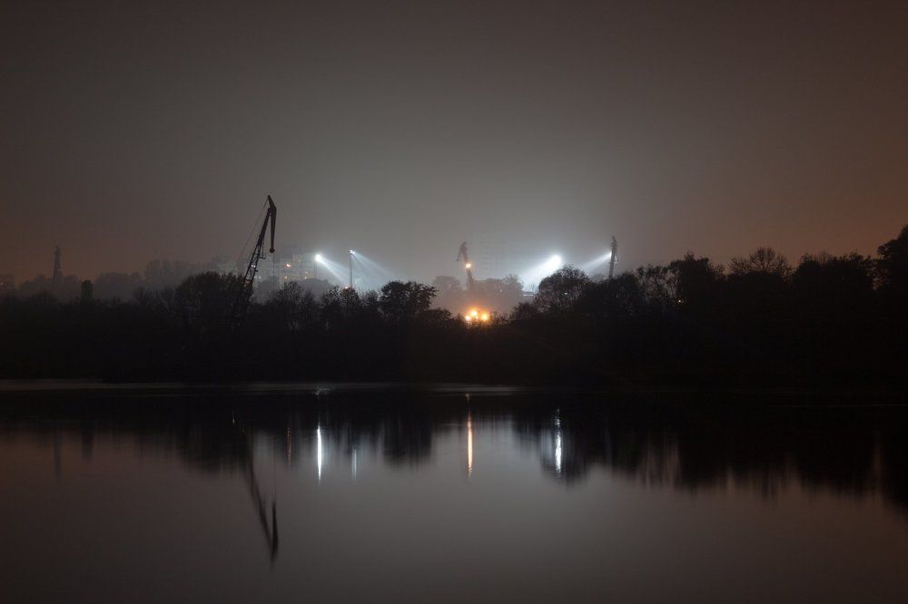 Свет города