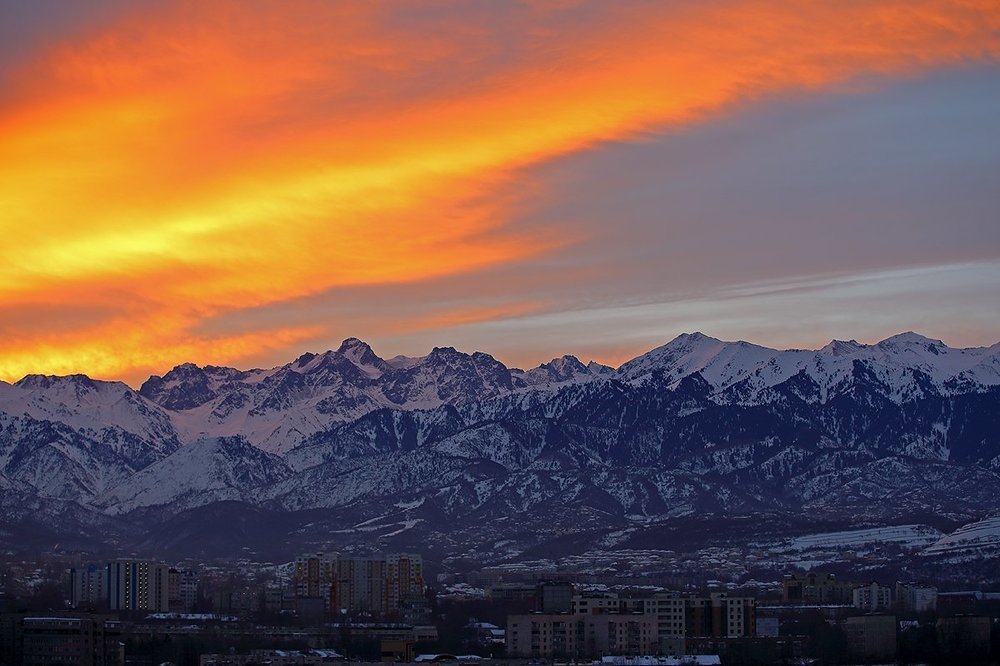 Рассвет в Алмате