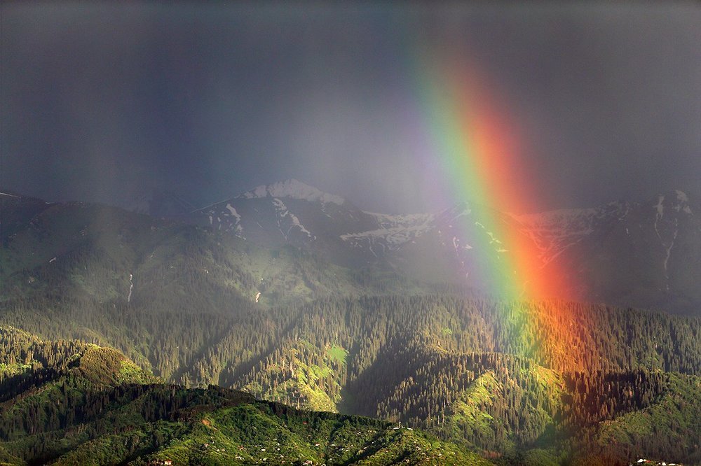 Радуга в горах