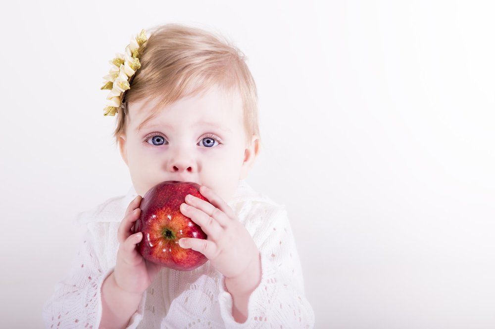 Яблоки на снегу