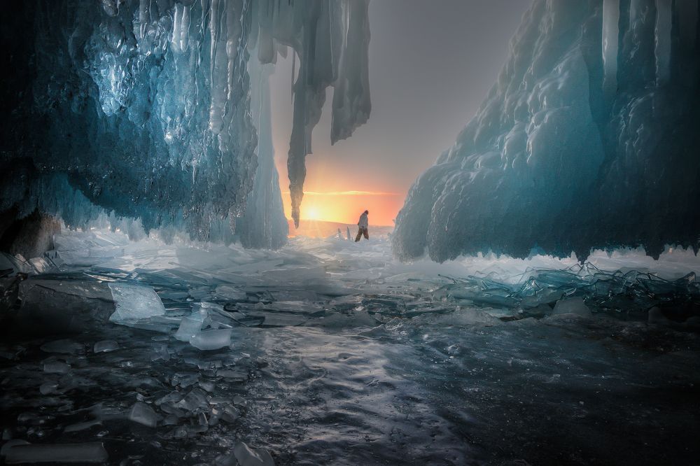 сквозь льды и время
