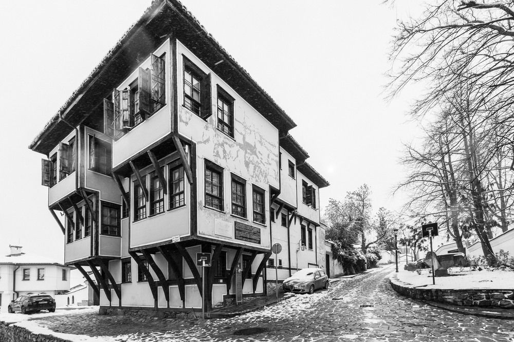 Photograph by Daniel Chobanov