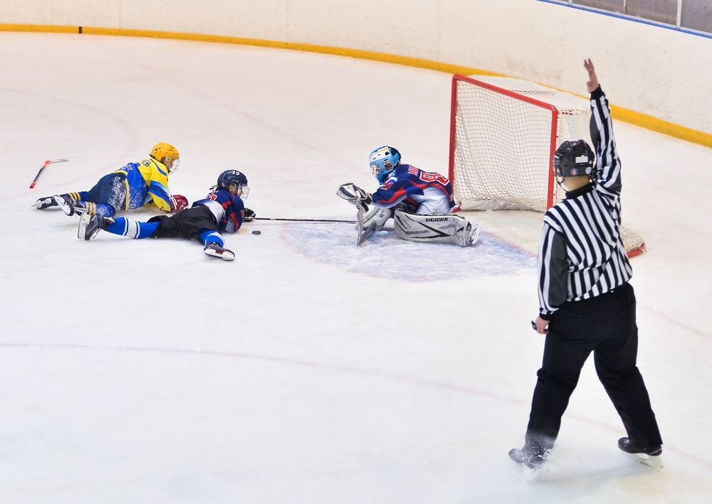 всем лежать....