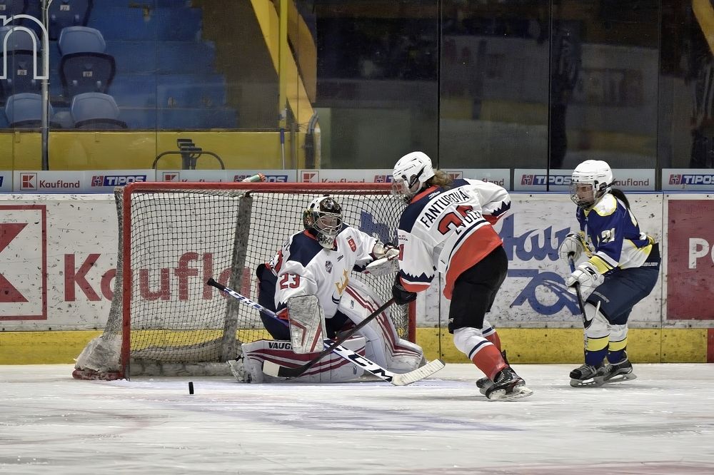 Photograph by Milan Cernak