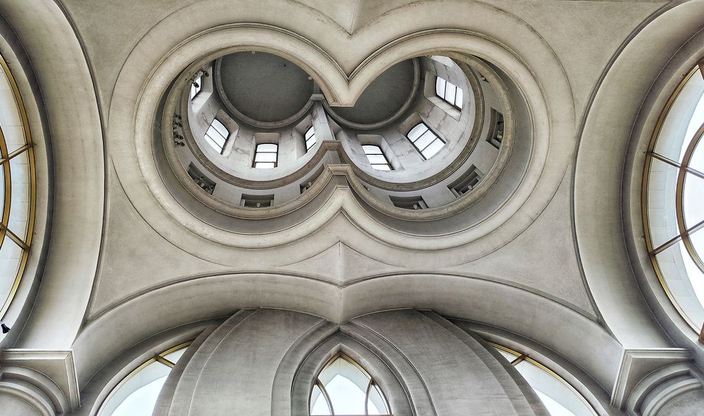 Свод в храме