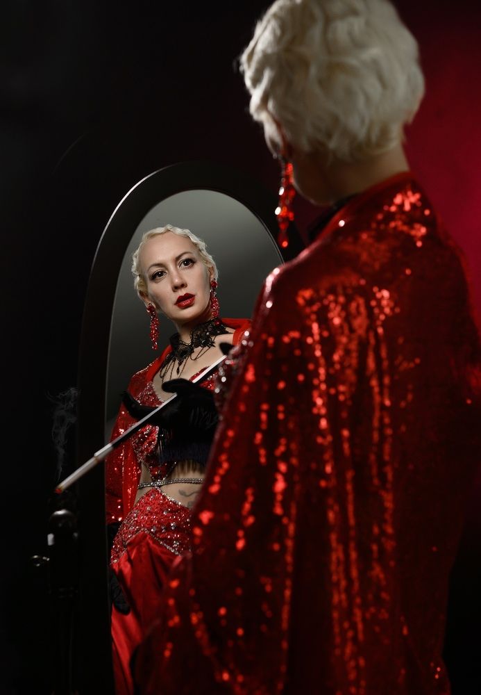 ЖЕНСКИЕ ИСТОРИИ