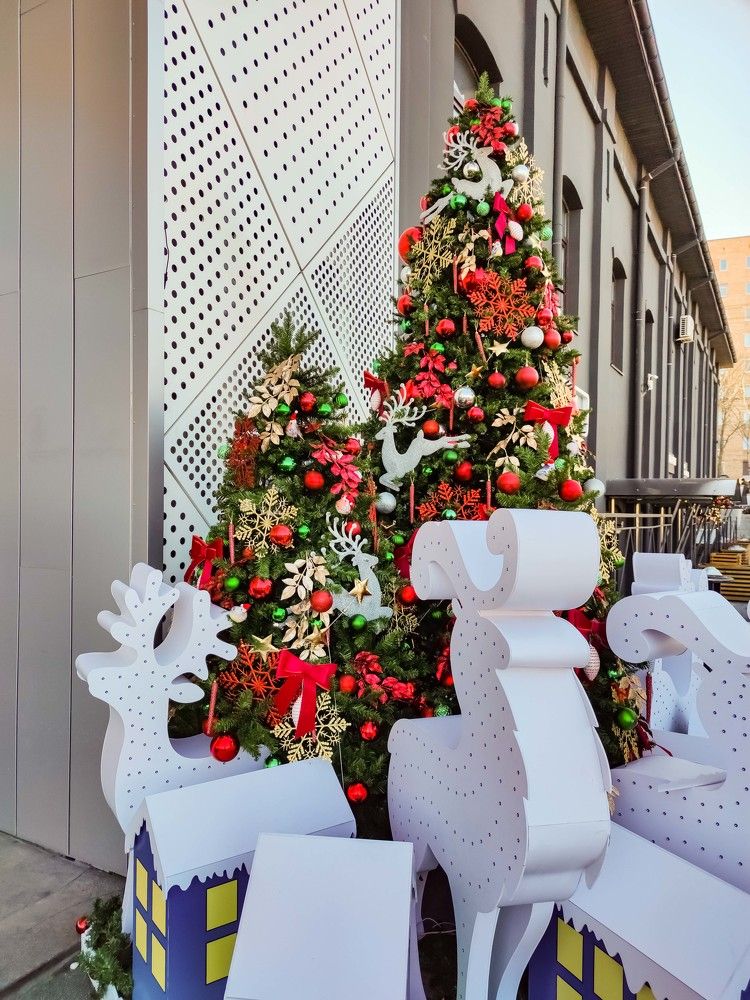 Photograph by Pavel Milovankin