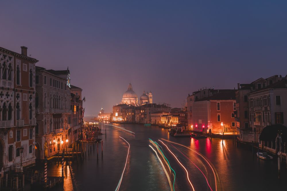 Photograph by Dinesh Umagiliya